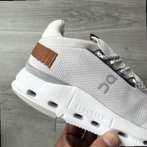 ON Cloudnova,White Pearl Sports Shoes - Picture 5 of 6